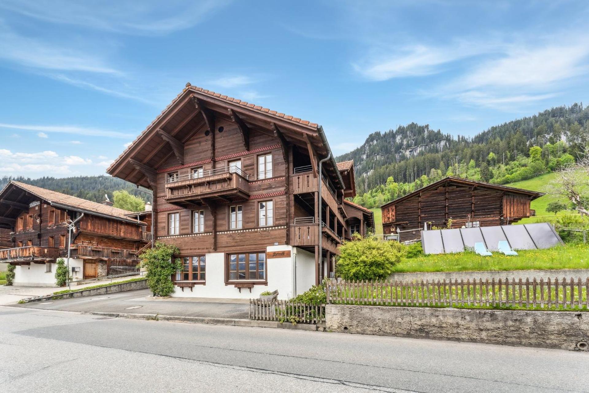 App. Seeblick Top Of Interlaken Беатенберг Экстерьер фото